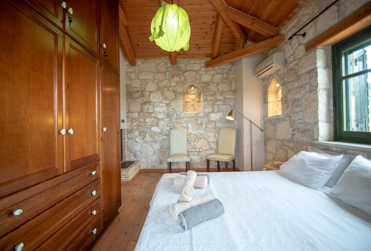 Valory's House - The Stone House * Vasilikí